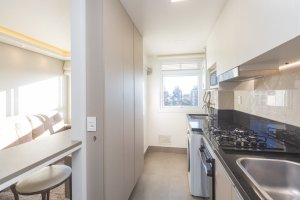 Apartamento com 56m², 2 dormitórios no bairro São Sebastião em Porto Alegre para Alugar