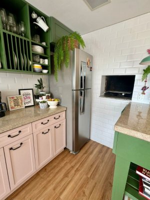 Apartamento com 63m², 2 dormitórios no bairro Passo da Areia em Porto Alegre para Alugar