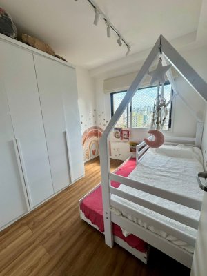 Apartamento com 63m², 2 dormitórios no bairro Passo da Areia em Porto Alegre para Alugar