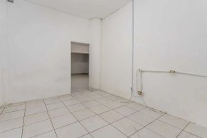 Loja com 780m² no bairro Navegantes em Porto Alegre para Alugar