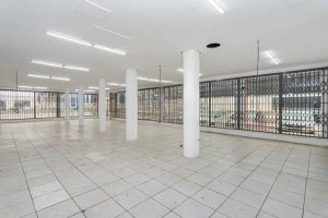 Loja com 780m² no bairro Navegantes em Porto Alegre para Alugar