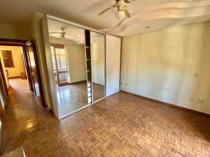 Casa em Condomínio com 350m², 4 dormitórios no bairro Vila Conceição em Porto Alegre para Alugar