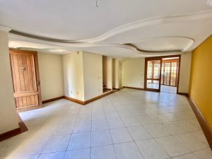 Casa em Condomínio com 350m², 4 dormitórios no bairro Vila Conceição em Porto Alegre para Alugar