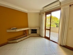 Casa em Condomínio com 350m², 4 dormitórios no bairro Vila Conceição em Porto Alegre para Alugar