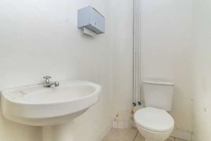 Loja com 213m² no bairro Floresta em Porto Alegre para Alugar