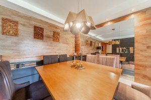 Apartamento com 154m², 3 dormitórios no bairro Chácara das Pedras em Porto Alegre para Alugar