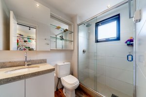 Apartamento com 154m², 3 dormitórios no bairro Chácara das Pedras em Porto Alegre para Alugar