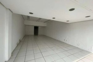 Loja com 150m² no bairro Cristo Redentor em Porto Alegre para Alugar