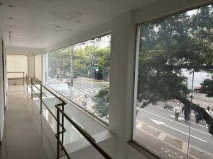 Loja com 250m² no bairro Independência em Porto Alegre para Alugar