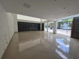 Loja com 250m² no bairro Independência em Porto Alegre para Alugar