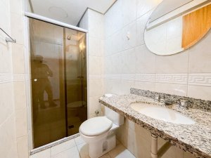 Apartamento com 103m², 3 dormitórios no bairro Menino Deus em Porto Alegre para Alugar