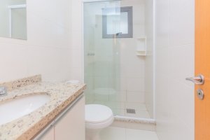 Apartamento com 87m², 2 dormitórios no bairro Três Figueiras em Porto Alegre para Alugar