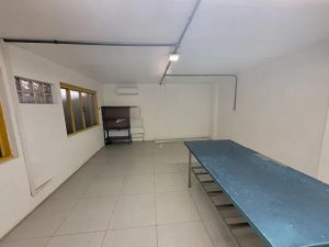 Depósito com 1.418m² no bairro Navegantes em Porto Alegre para Alugar