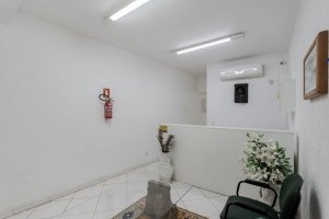 Loja com 45m² no bairro Jardim Botânico em Porto Alegre para Alugar