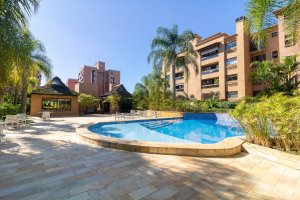 Apartamento com 145m², 3 dormitórios no bairro Chácara das Pedras em Porto Alegre para Alugar