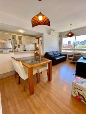 Apartamento com 55m², 2 dormitórios no bairro Auxiliadora em Porto Alegre para Alugar