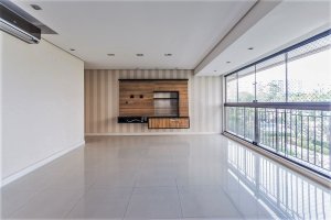 Apartamento com 94m², 3 dormitórios no bairro Jardim Europa em Porto Alegre para Alugar