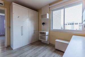 Apartamento com 94m², 3 dormitórios no bairro Jardim Europa em Porto Alegre para Alugar