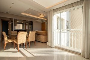 Apartamento com 93m², 2 dormitórios no bairro Jardim Europa em Porto Alegre para Alugar