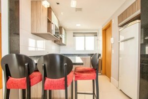 Apartamento com 93m², 2 dormitórios no bairro Jardim Europa em Porto Alegre para Alugar