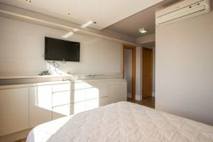 Apartamento com 93m², 2 dormitórios no bairro Jardim Europa em Porto Alegre para Alugar