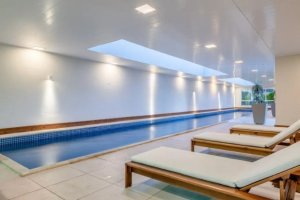 Apartamento com 93m², 2 dormitórios no bairro Jardim Europa em Porto Alegre para Alugar