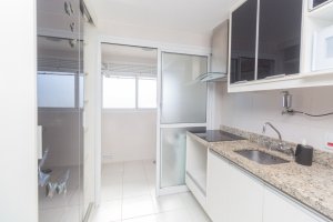 Apartamento com 63m², 1 dormitório no bairro Passo da Areia em Porto Alegre para Alugar