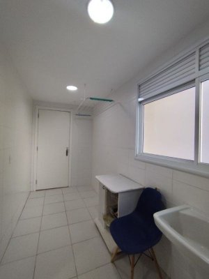 Apartamento com 120m², 3 dormitórios no bairro Jardim Europa em Porto Alegre para Alugar