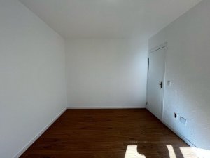 Apartamento com 45m², 2 dormitórios no bairro Menino Deus em Porto Alegre para Alugar