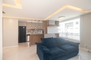 Apartamento com 65m², 2 dormitórios no bairro Farrapos em Porto Alegre para Alugar