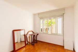Apartamento com 150m², 2 dormitórios no bairro Azenha em Porto Alegre para Alugar