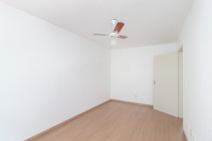 Apartamento com 87m², 3 dormitórios no bairro Santo Antônio em Porto Alegre para Alugar