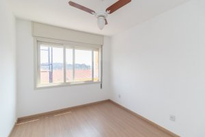 Apartamento com 87m², 3 dormitórios no bairro Santo Antônio em Porto Alegre para Alugar