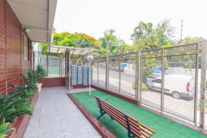 Apartamento com 87m², 3 dormitórios no bairro Santo Antônio em Porto Alegre para Alugar