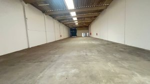 Galpão com 670m² no bairro Sarandi em Porto Alegre para Alugar