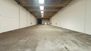 Galpão com 670m² no bairro Sarandi em Porto Alegre para Alugar