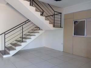 Galpão com 670m² no bairro Sarandi em Porto Alegre para Alugar