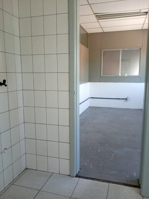 Galpão com 670m² no bairro Sarandi em Porto Alegre para Alugar