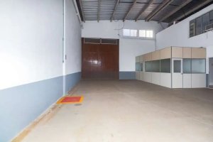 Depósito com 802m² no bairro Sarandi em Porto Alegre para Alugar