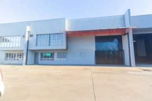 Depósito com 802m² no bairro Sarandi em Porto Alegre para Alugar