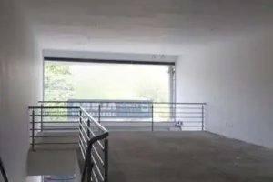 Loja com 210m² no bairro São Sebastião em Porto Alegre para Alugar