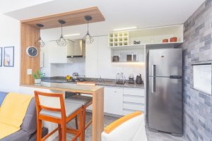 Apartamento com 60m², 1 dormitório no bairro Passo da Areia em Porto Alegre para Alugar