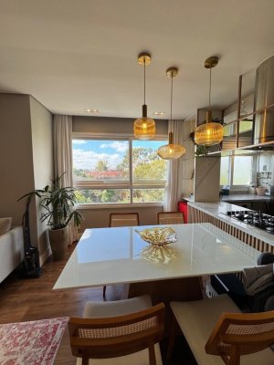 Apartamento com 76m², 2 dormitórios no bairro Navegantes em Porto Alegre para Alugar