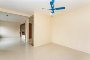 Casa com 260m², 3 dormitórios no bairro Petrópolis em Porto Alegre para Alugar