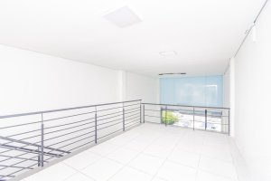 Loja com 159m² no bairro Passo da Areia em Porto Alegre para Alugar