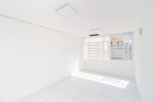 Loja com 159m² no bairro Passo da Areia em Porto Alegre para Alugar