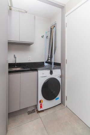 Apartamento com 45m², 1 dormitório no bairro Petrópolis em Porto Alegre para Alugar