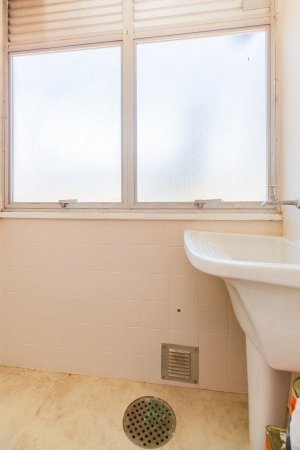 Apartamento com 45m², 1 dormitório no bairro Petrópolis em Porto Alegre para Alugar