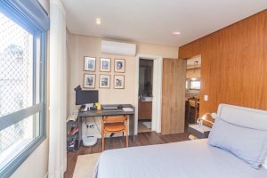 Apartamento com 81m², 2 dormitórios no bairro Bela Vista em Porto Alegre para Alugar