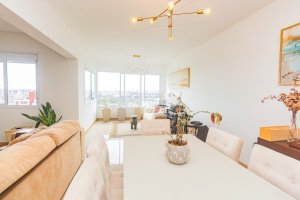 Apartamento com 98m², 2 dormitórios no bairro Petrópolis em Porto Alegre para Alugar